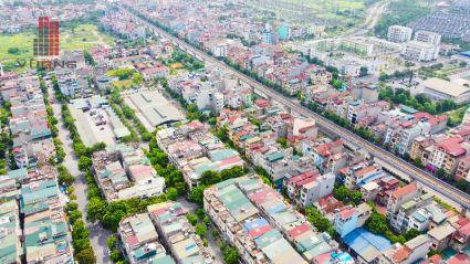 Bán nhà liền kề La Casta Văn Phú trục chính 19,5m kinh doanh tốt 